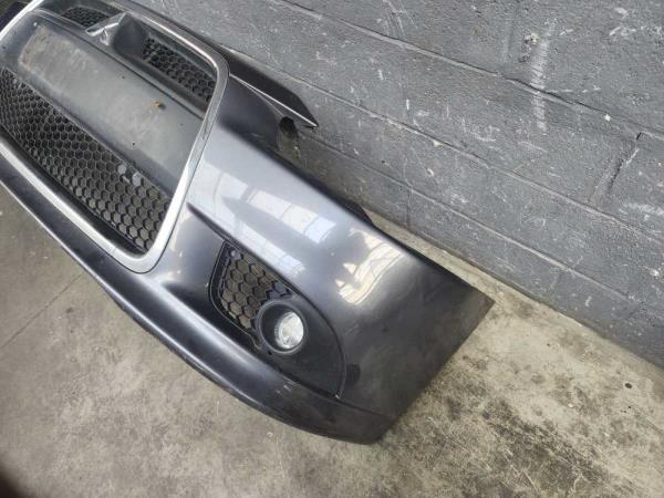 PARE CHOC AVANT MITSUBISHI SPORTBACK - Vue 4